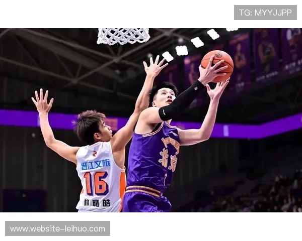 福建队曾凌铉命中6记三分，角色球员改变比赛走势